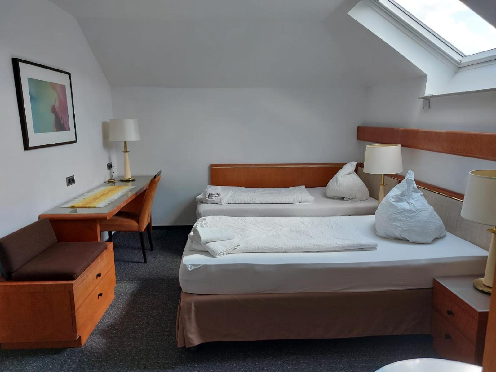 Gaestezimmer Gasthof Becker Hotel Wulfrath Exterior photo