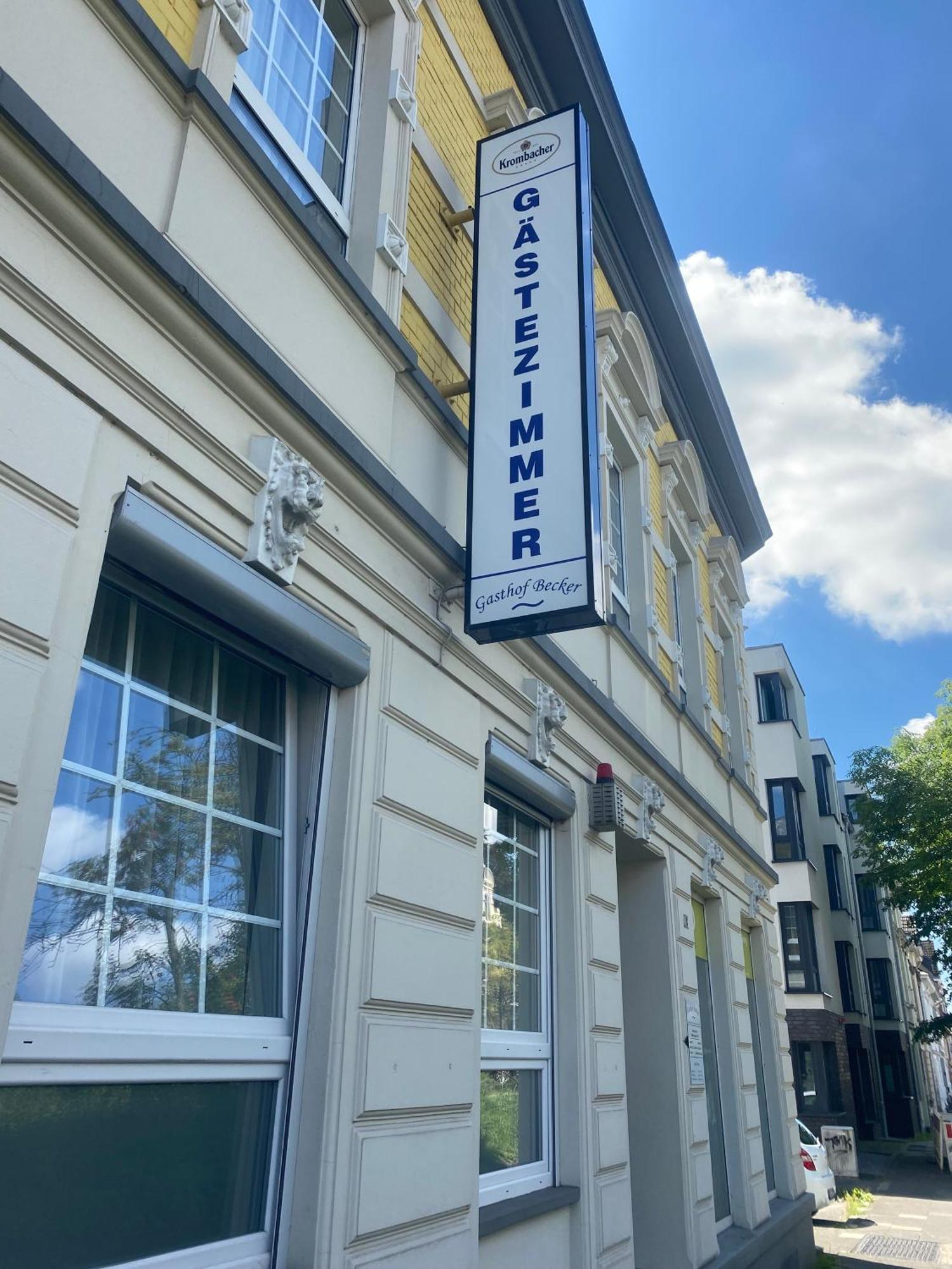 Gaestezimmer Gasthof Becker Hotel Wulfrath Exterior photo